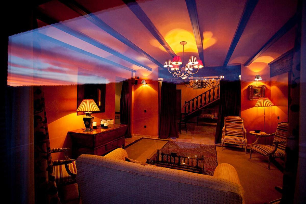 Remanso De Gredos Guest House Navalonguilla Luaran gambar