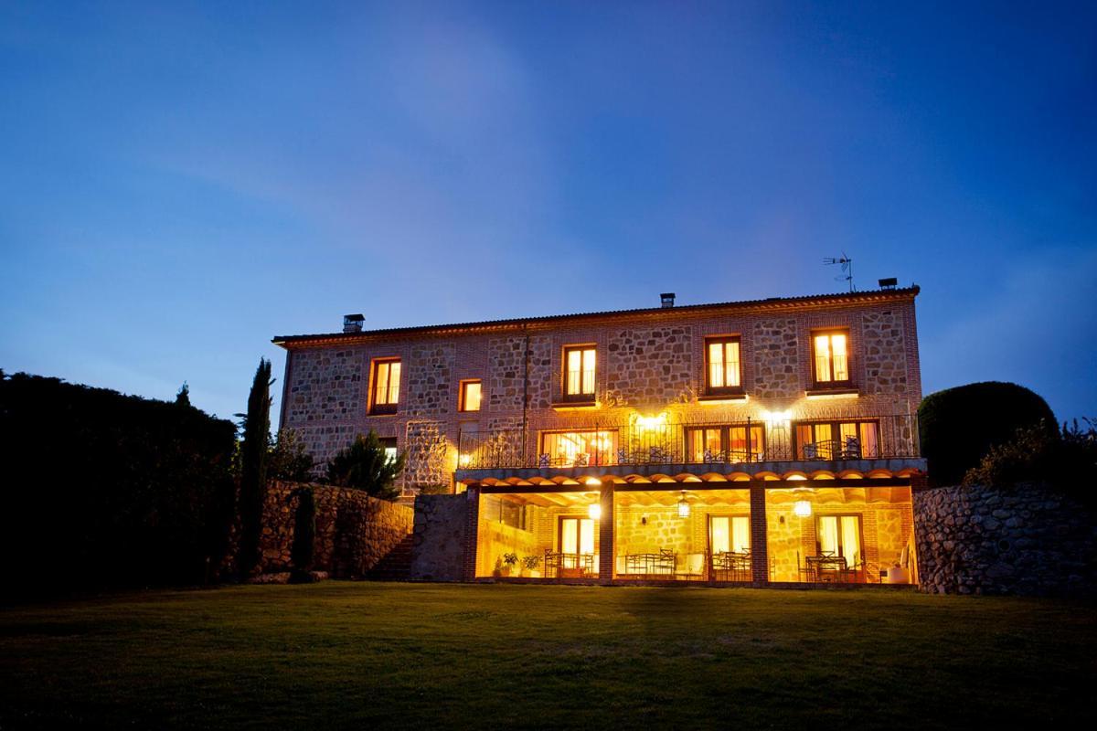 Remanso De Gredos Guest House Navalonguilla Luaran gambar