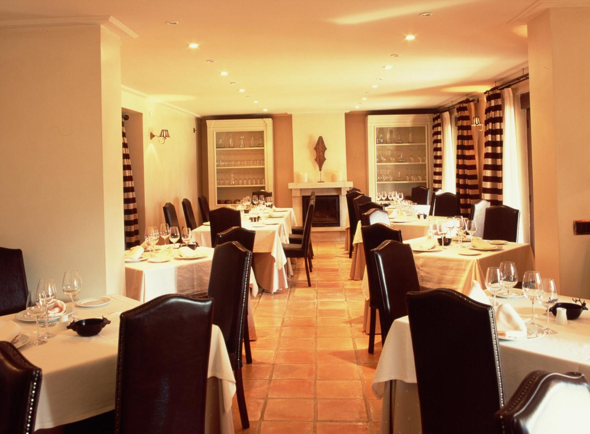 Remanso De Gredos Guest House Navalonguilla Luaran gambar